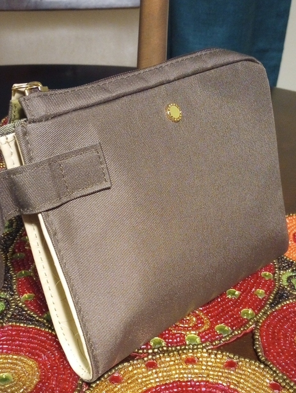 New Bvlgari Toiletry Bag - Picture 16 of 17